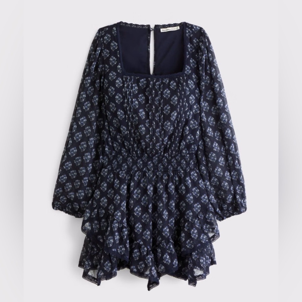 Abercrombie Long-Sleeve Squareneck Tiered Skort Navy - M